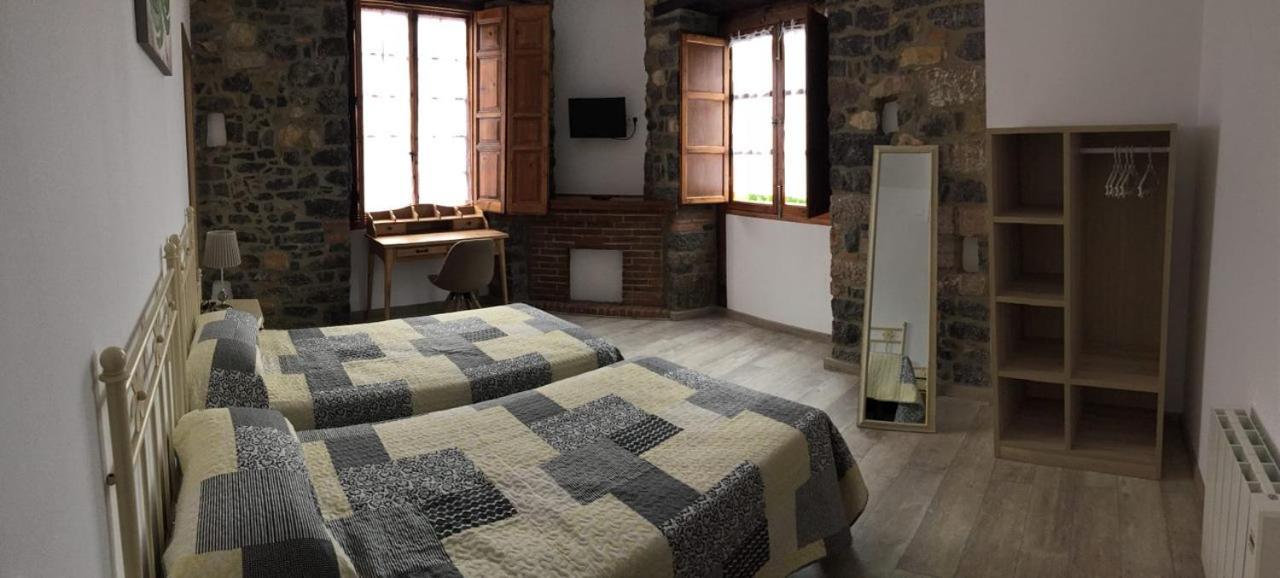 Pension San Pelayo 10 Cangas de Onís Exterior foto