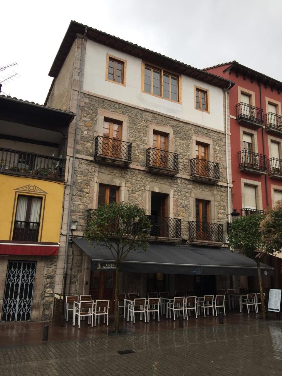 Pension San Pelayo 10 Cangas de Onís Exterior foto